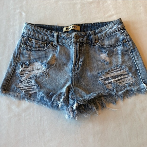 BLUE Spice Distressed Raw Hem Denim Booty Short Shorts Size 3 - Picture 1 of 7